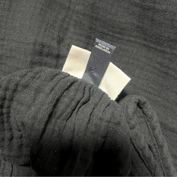 Universal Thread Women’s Medium Black Mini Sleeveless Textured Dress, Pockets - Picture 7 of 8